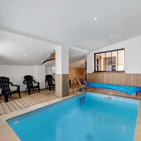 Le Clos Des Pres Piscine Et Chaille-sous-les-Ormeaux